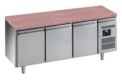 Image de Table réfrigérée 3 portes dessus granit sans dosseret  - prof. 800