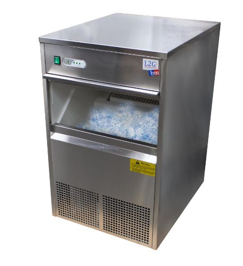 Image de Machine à glaçons capacité 50kg / 24h